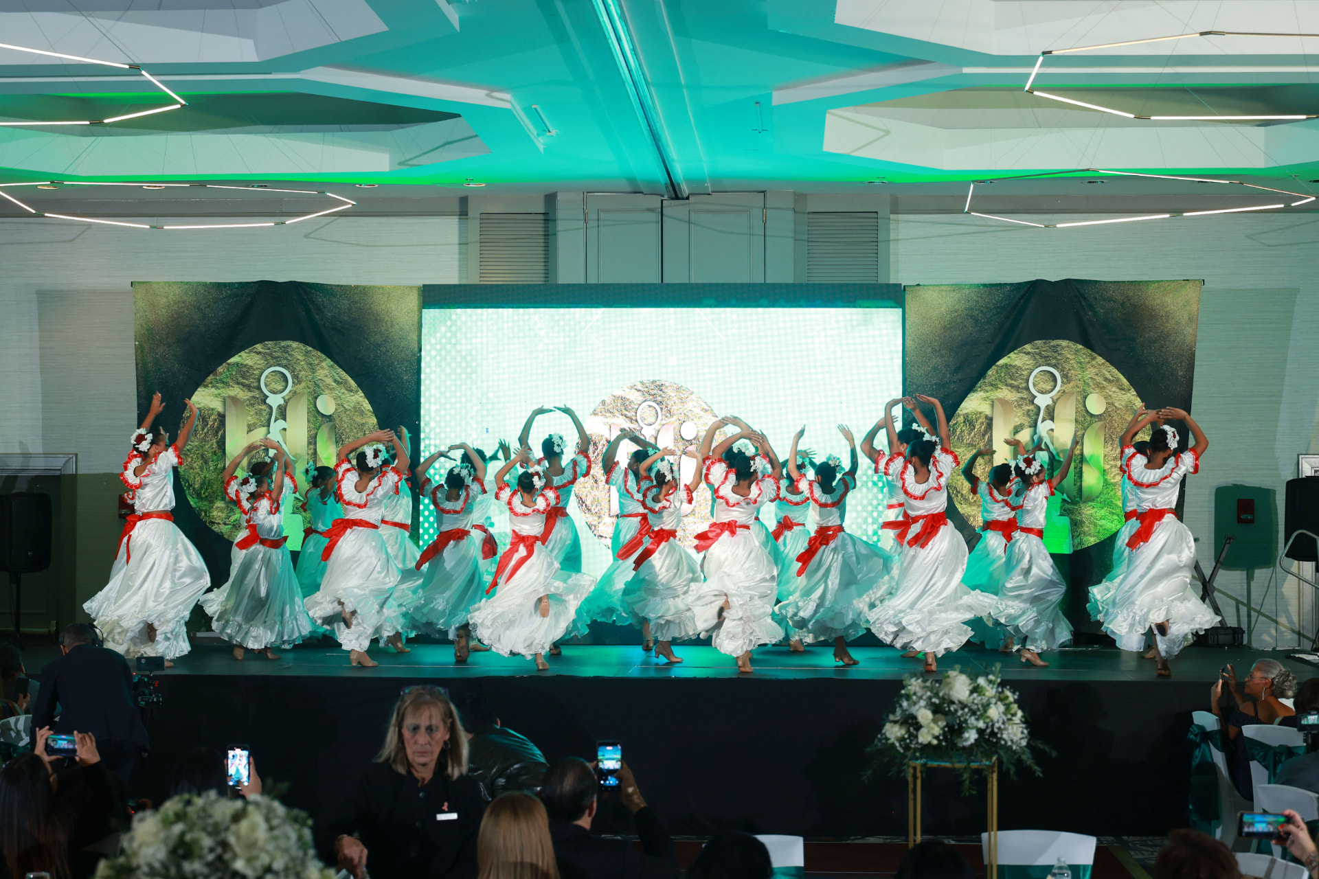 A moment from the Hispanic Image Gala